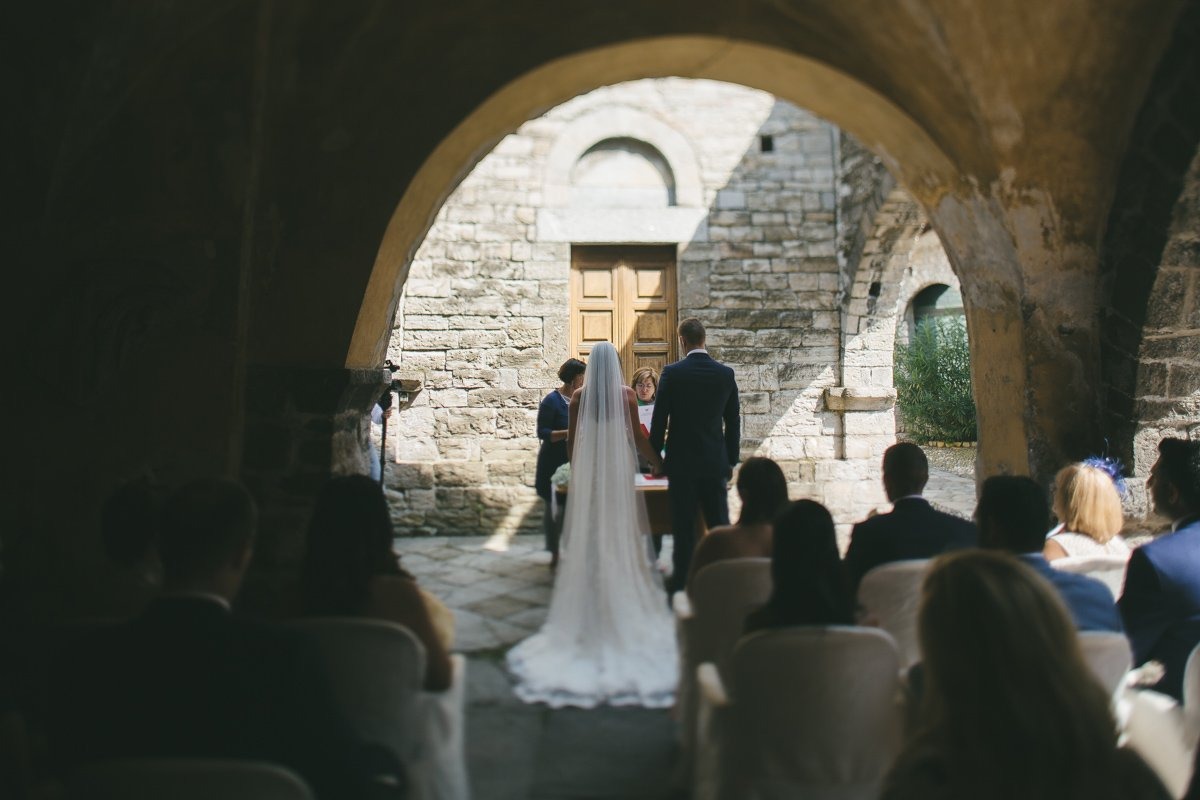 lake como wedding photographer ossuccio