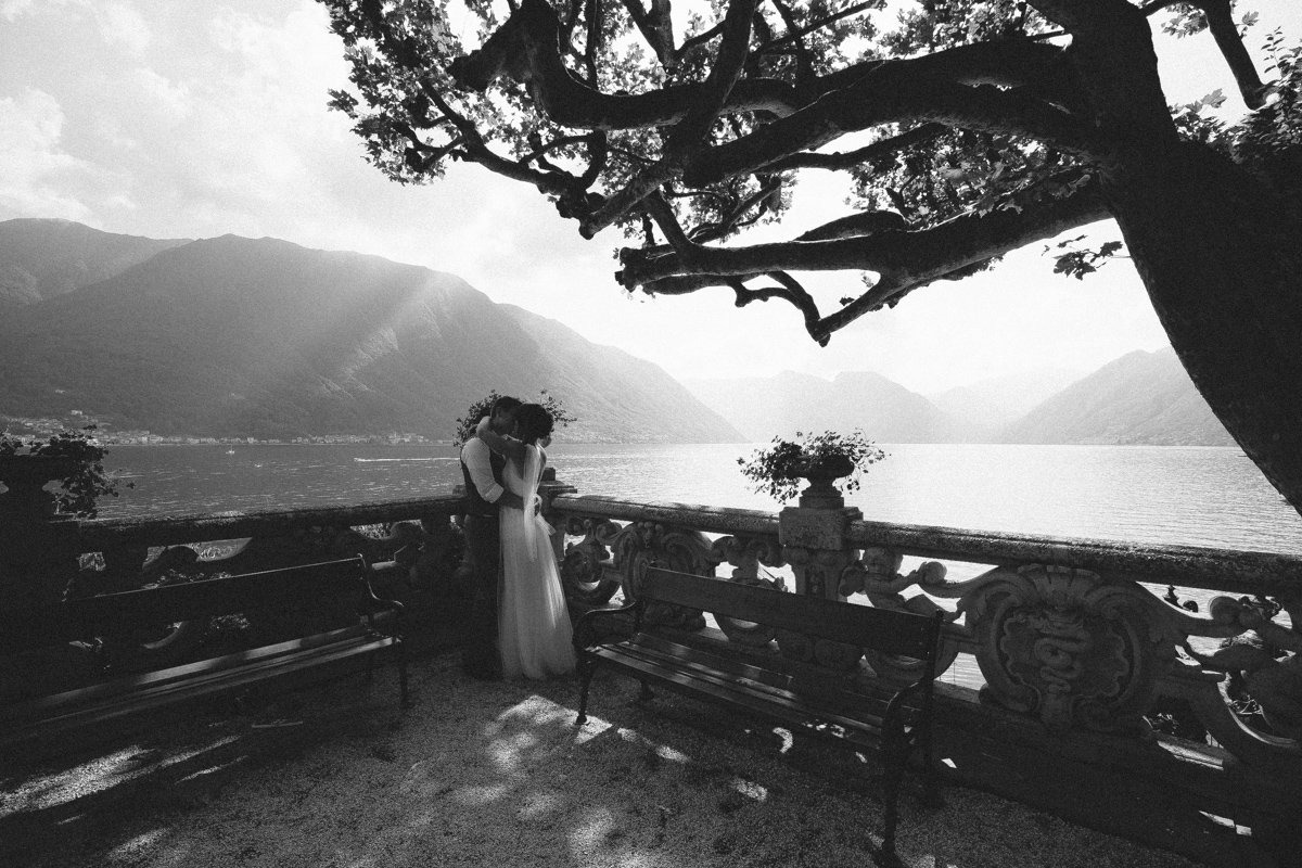 lake como wedding photographer-29