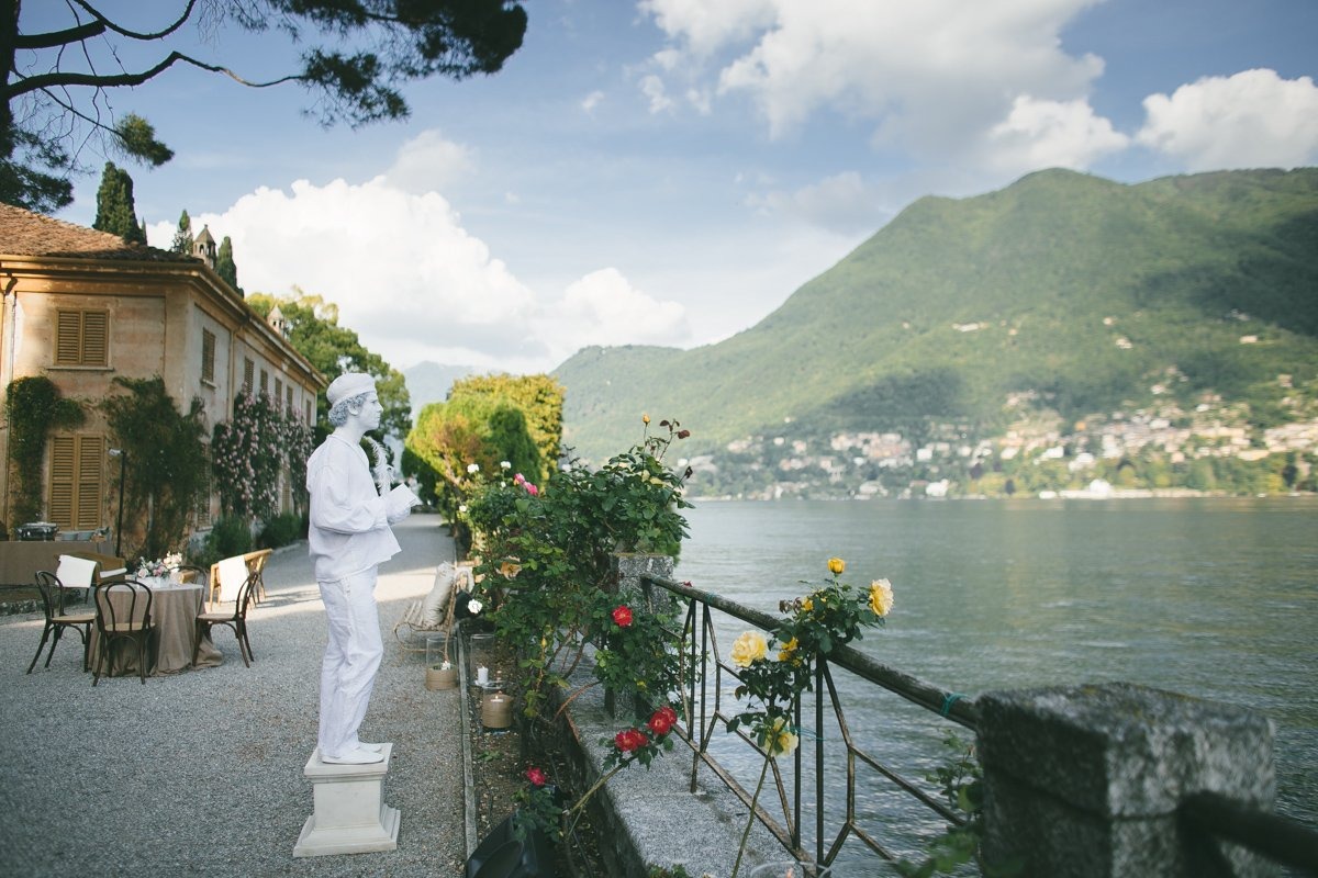 Villa d'Este wedding. Italian lakes wedding. Como Lake destination wedding photographer