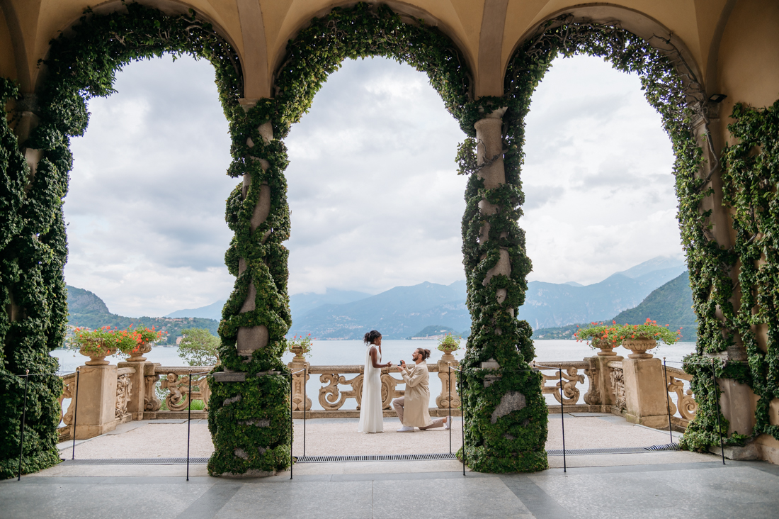Dreamy surprise proposal Balbianello
