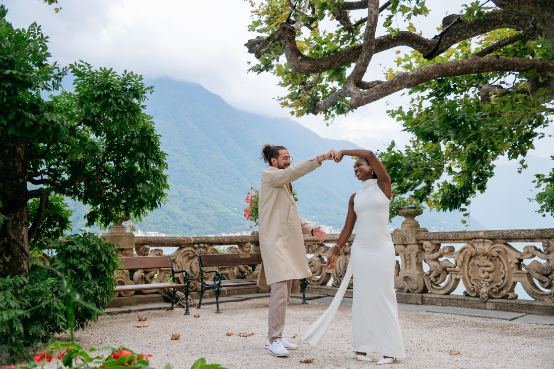 Dreamy surprise proposal Balbianello