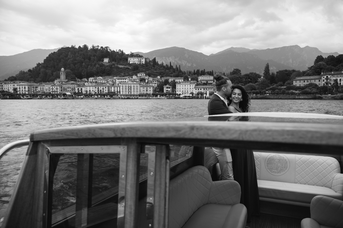 boat photoshoot Lake Como 