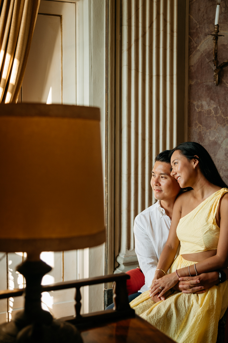 Menaggio couple photoshoot