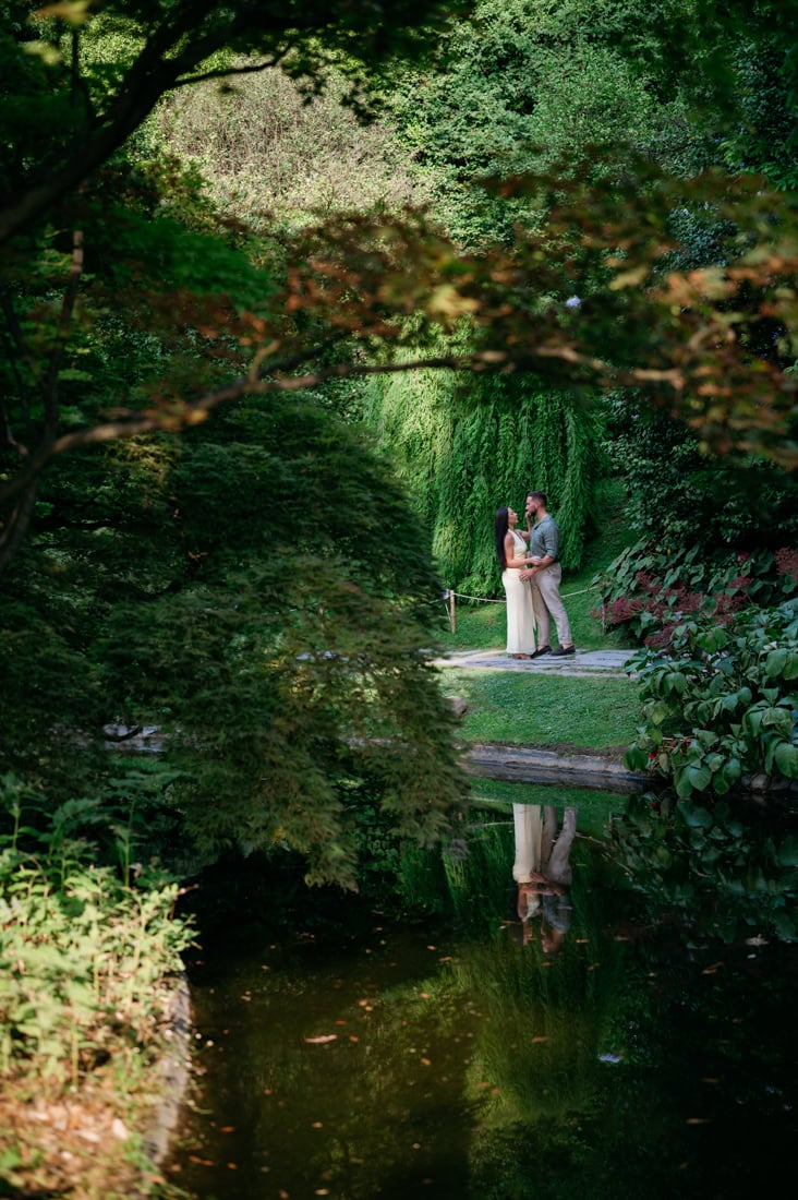 Secret Surprise proposal in the gardens of Villa Melzi Bellagio
